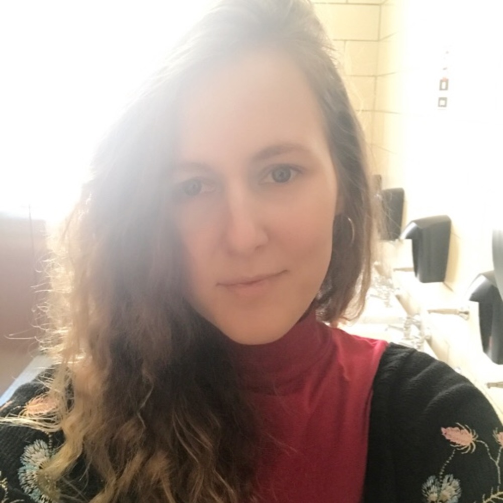 Meet your Posher, Yuliya